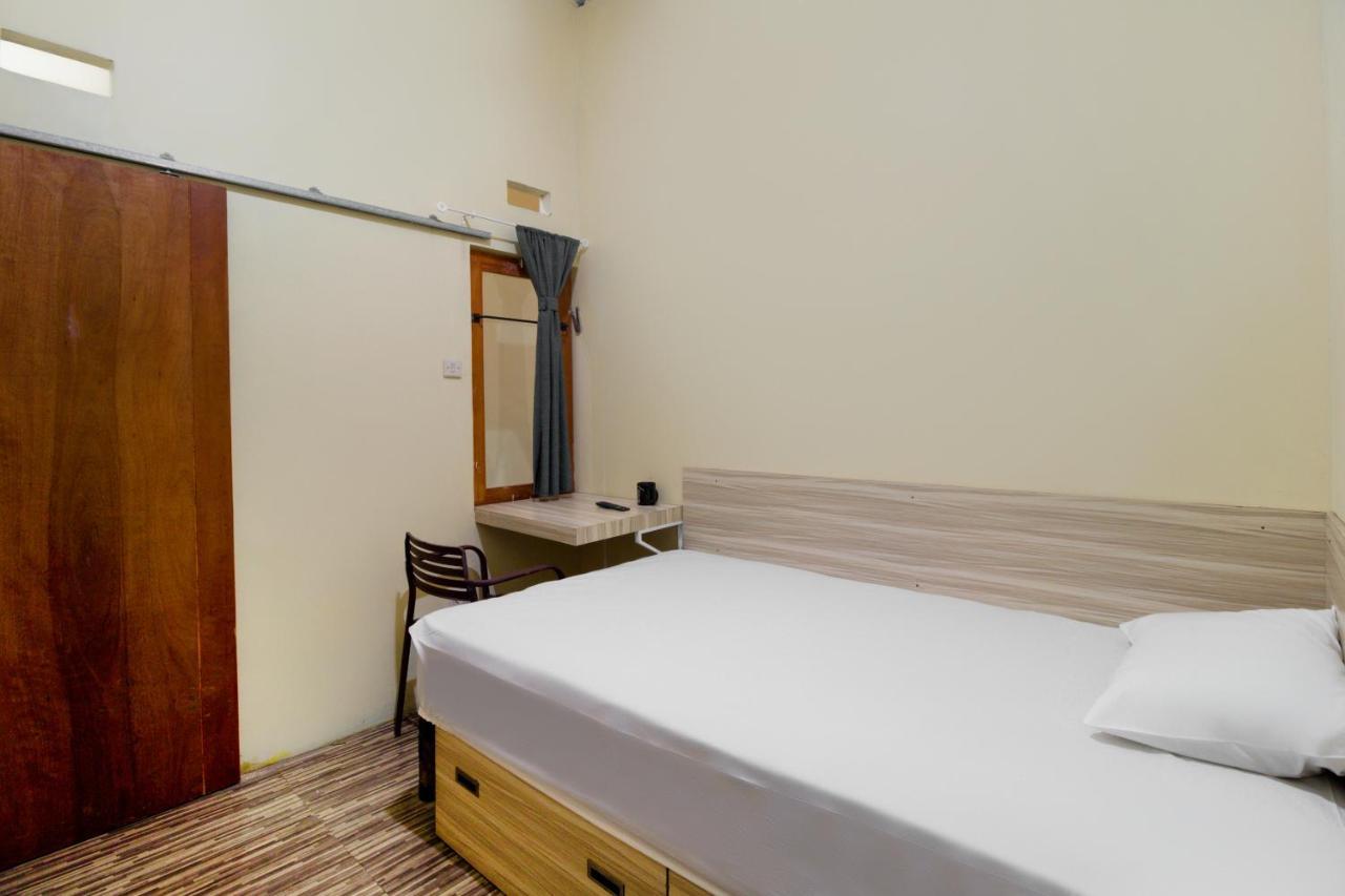Oyo Life 3149 Guest House Ppli Bandung Luaran gambar